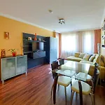 Harmony Apartments - Balcony, Ac, Free Parking, Metro, Self Check-In